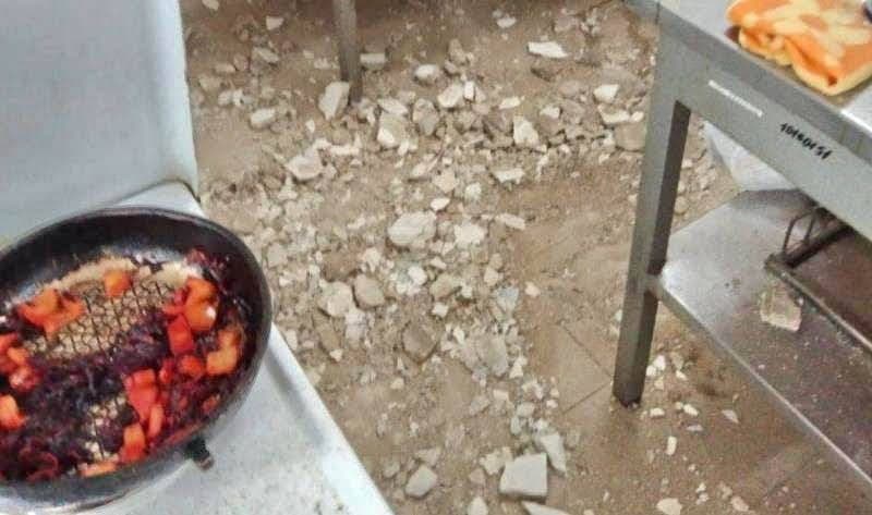 В одесском училище обвалился потолок: пострадал студент (видео) - 2 - изображение