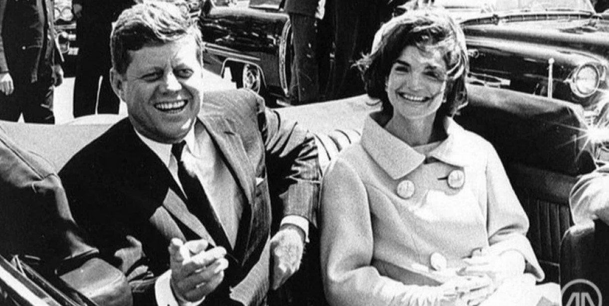 В США рассекретили 1,5 тысячи документов об убийстве Кеннеди: подозревали СССР и мафию - 1 - изображение