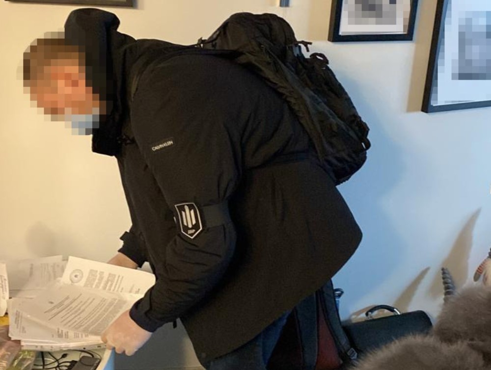 ГБР проводит обыски у нардепа из группы Разумкова - 2 - изображение
