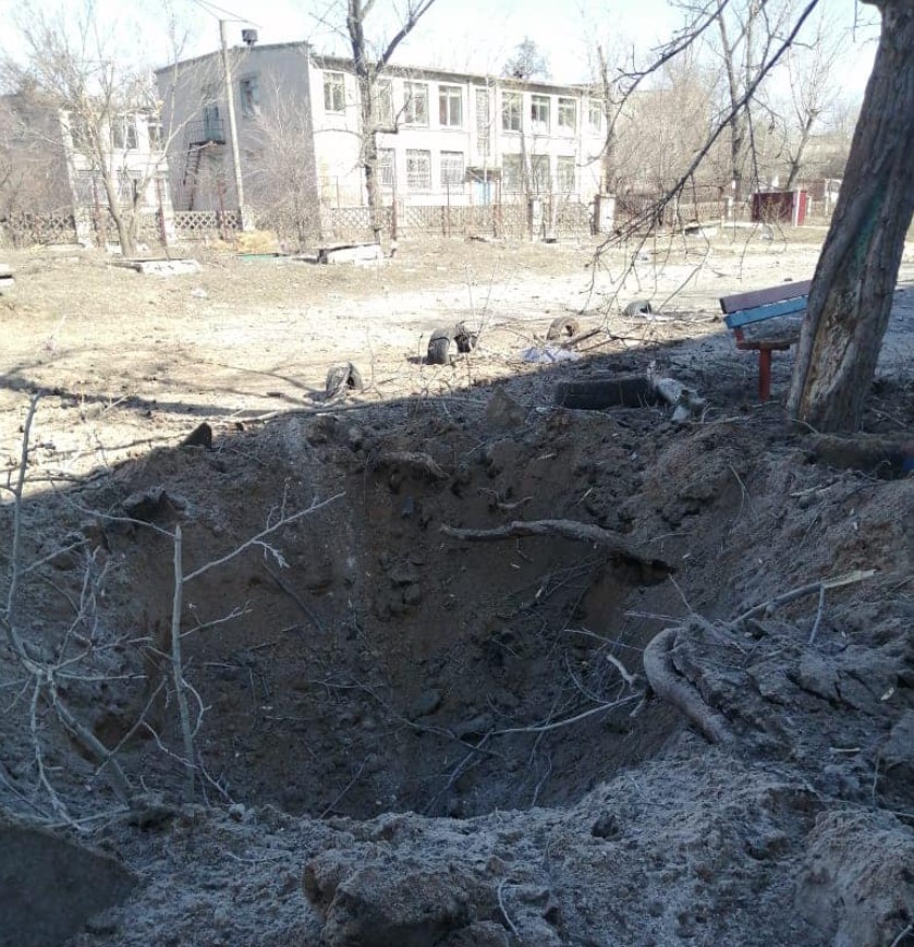 Глава ОВА: Луганщину обстреляли ракетами и фосфорными бомбами, есть жертвы (фото, видео) - 5 - изображение