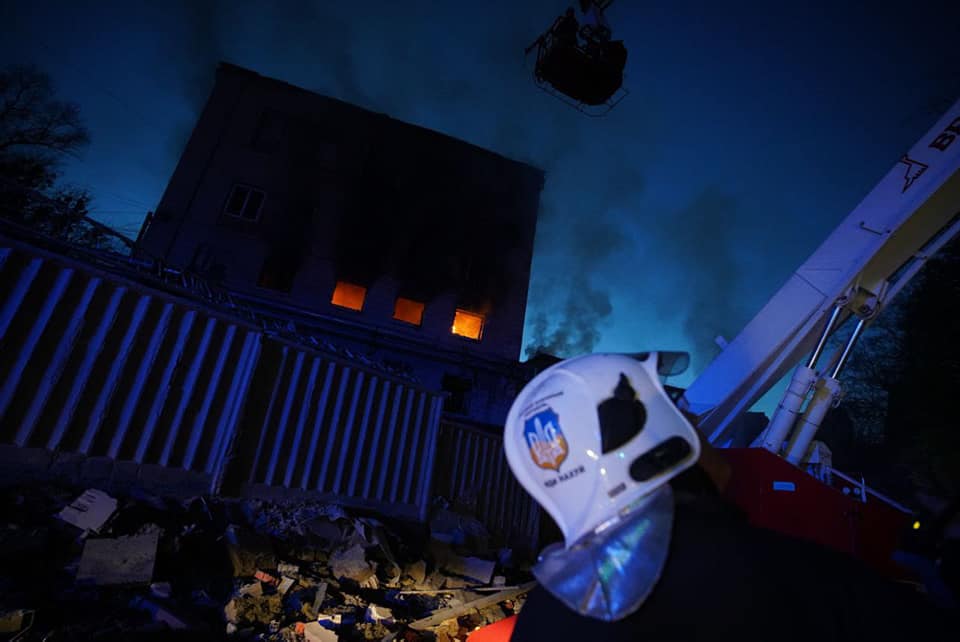 Киев обстреляли во время визита генсека ООН: 10 пострадавших — КГГА (фото, видео) - 6 - изображение