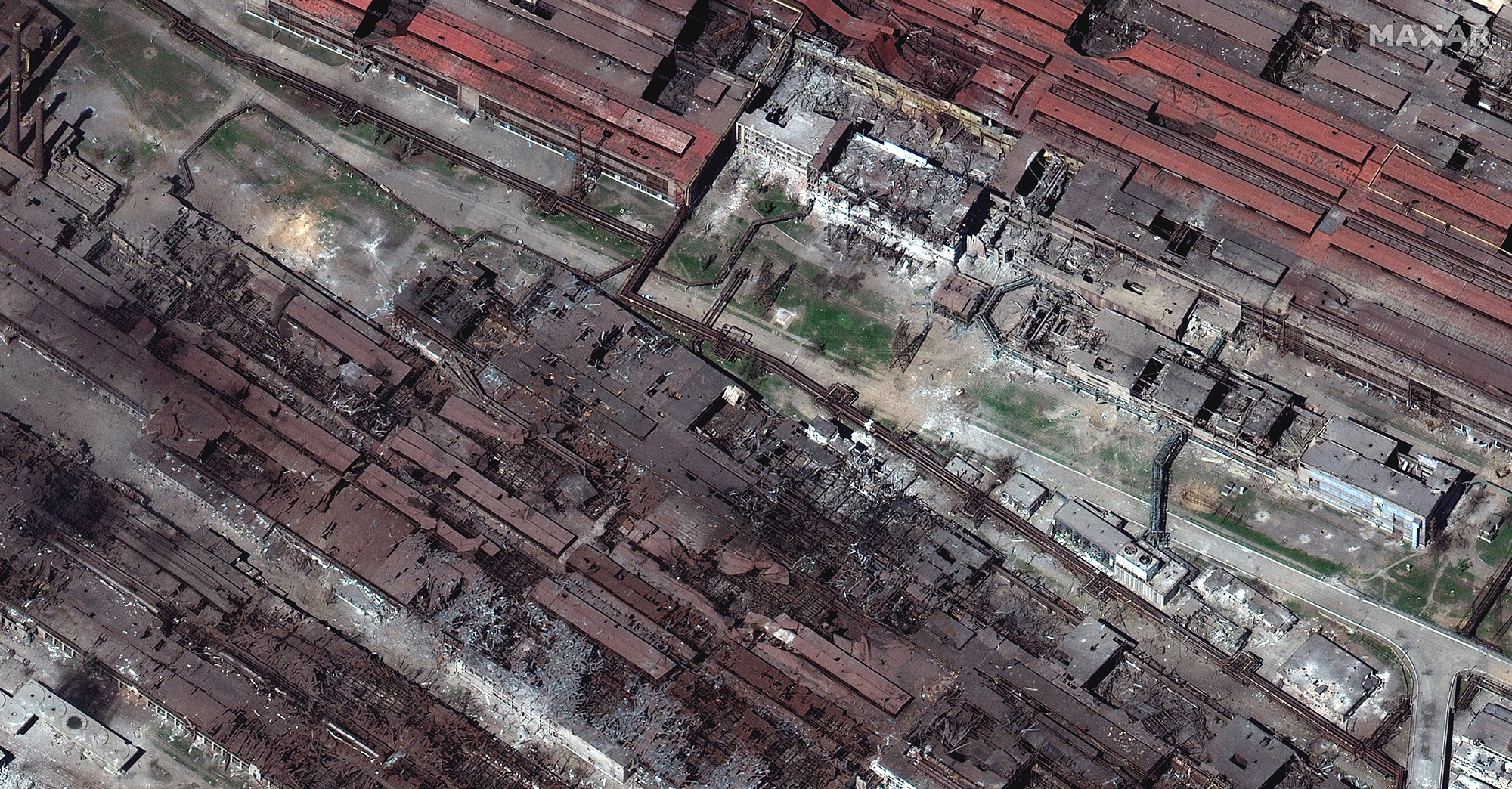 Опубликован новый спутниковый снимок завода «Азовсталь» - 1 - изображение