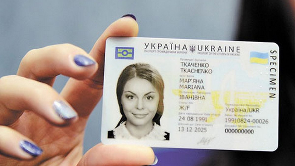 На сколько лет выдают водительское удостоверение в Украине