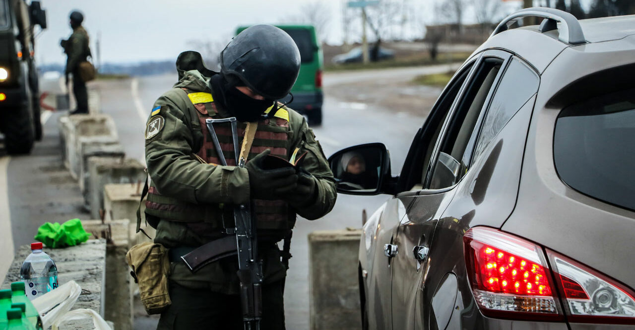 Ни шагу без военкомата: украинцам запретили ездить по стране?