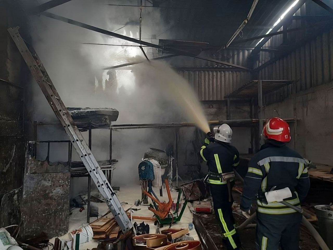 Запорожская АЭС попала под обстрелы: повреждены насосная и пожарная станции - 2 - изображение