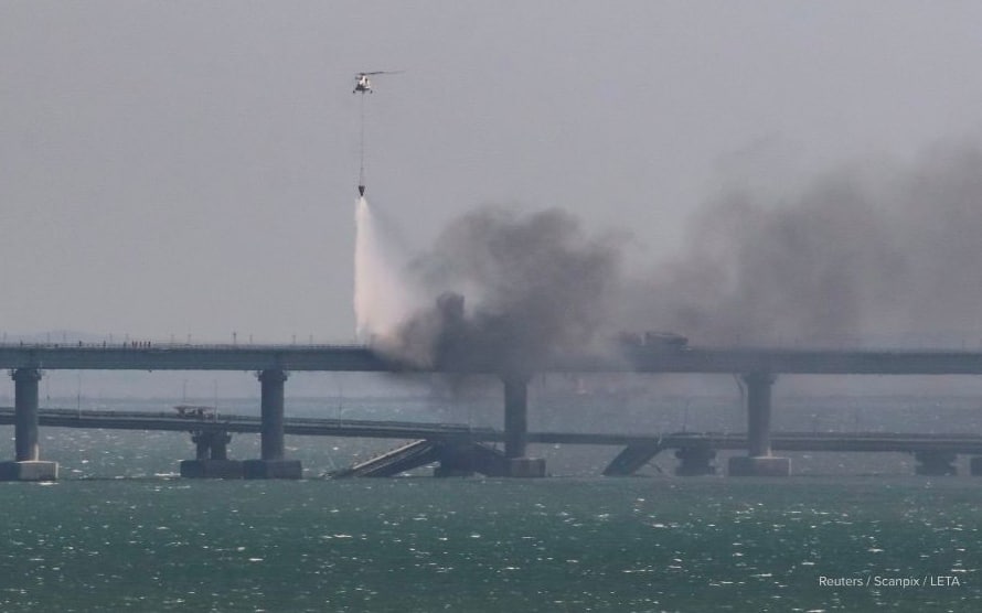 Взрыв на Крымском мосту: что известно (фото, видео) - 4 - изображение
