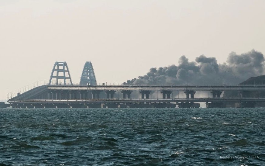 Взрыв на Крымском мосту: что известно (фото, видео) - 5 - изображение