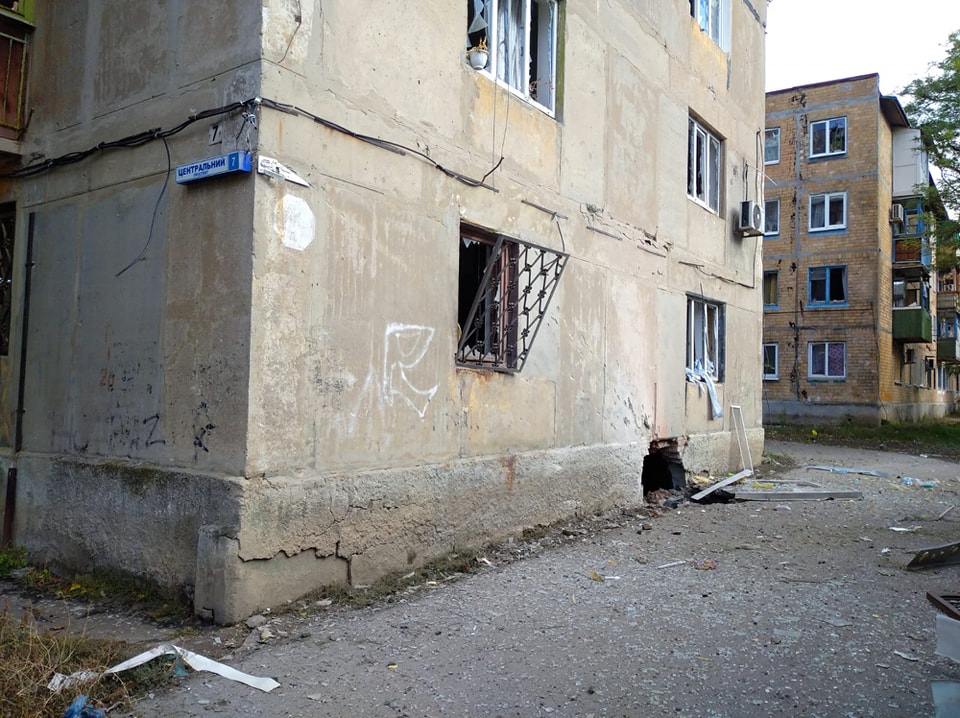 Глава ОВА: в Авдеевке обстреляли рынок, 7 погибших, 8 раненых (фото) - 4 - изображение