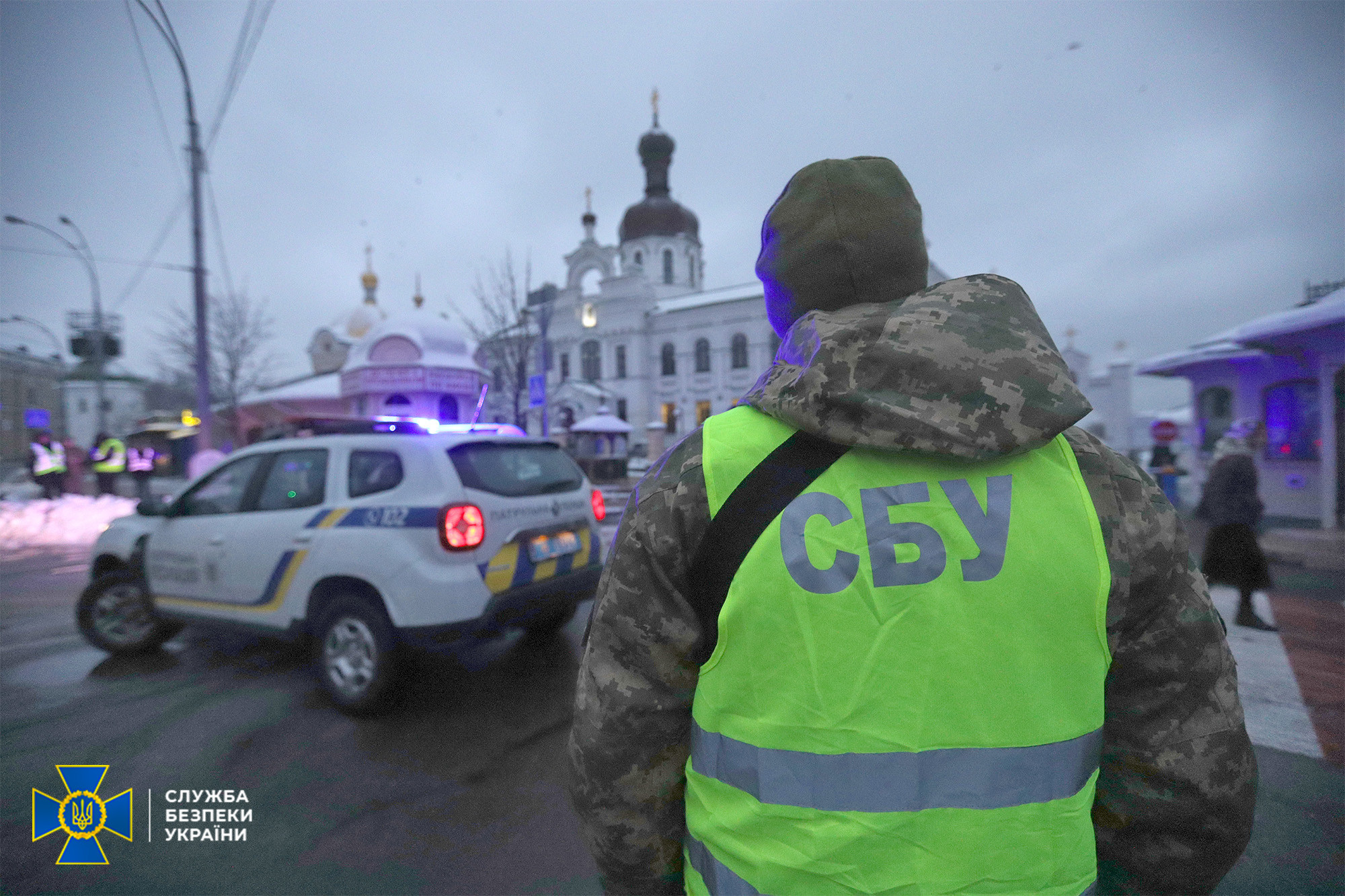 СБУ проводит «контрразведывательные мероприятия» в Киево-Печерской лавре (фото) - 3 - изображение