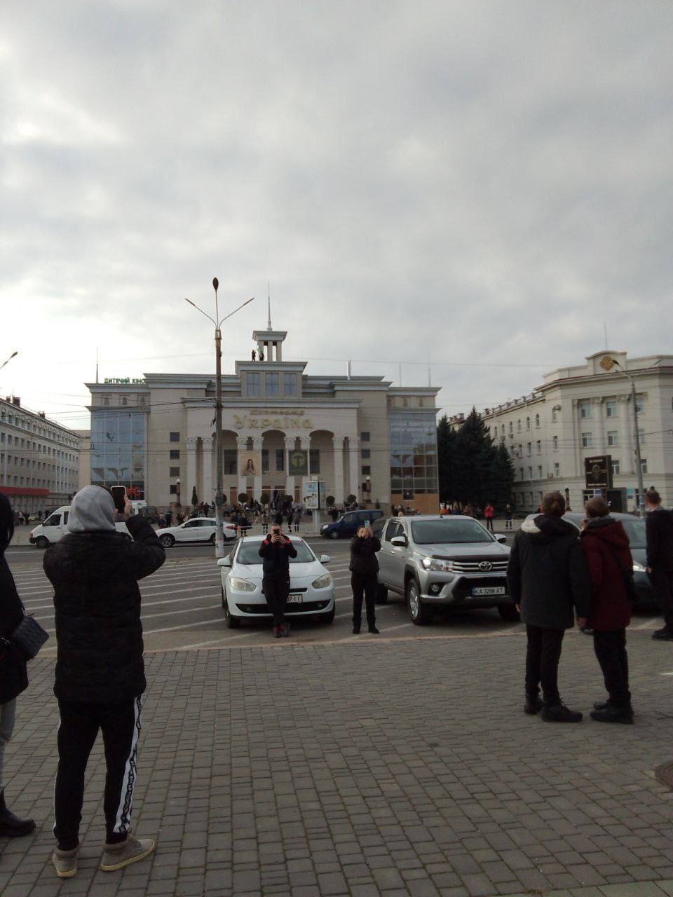 ГУР: Херсон возвращается под контроль Украины, в город заходит ВСУ (фото, видео) - 2 - изображение
