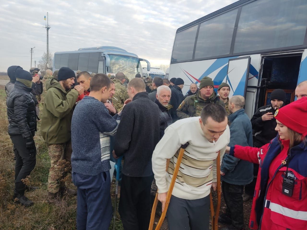 Украина и РФ провели обмен пленными по формуле «50 на 50»: кого вернули (фото) - 12 - изображение