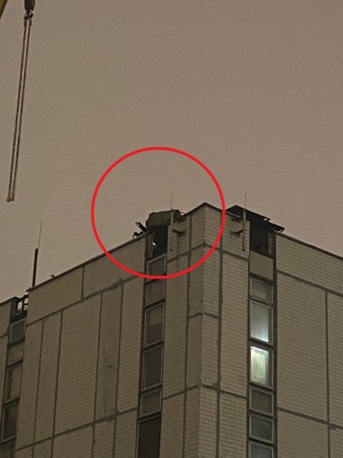 В Кремле отреагировали на размещение систем ПВО на здании Минобороны РФ (фото, видео) - 5 - изображение