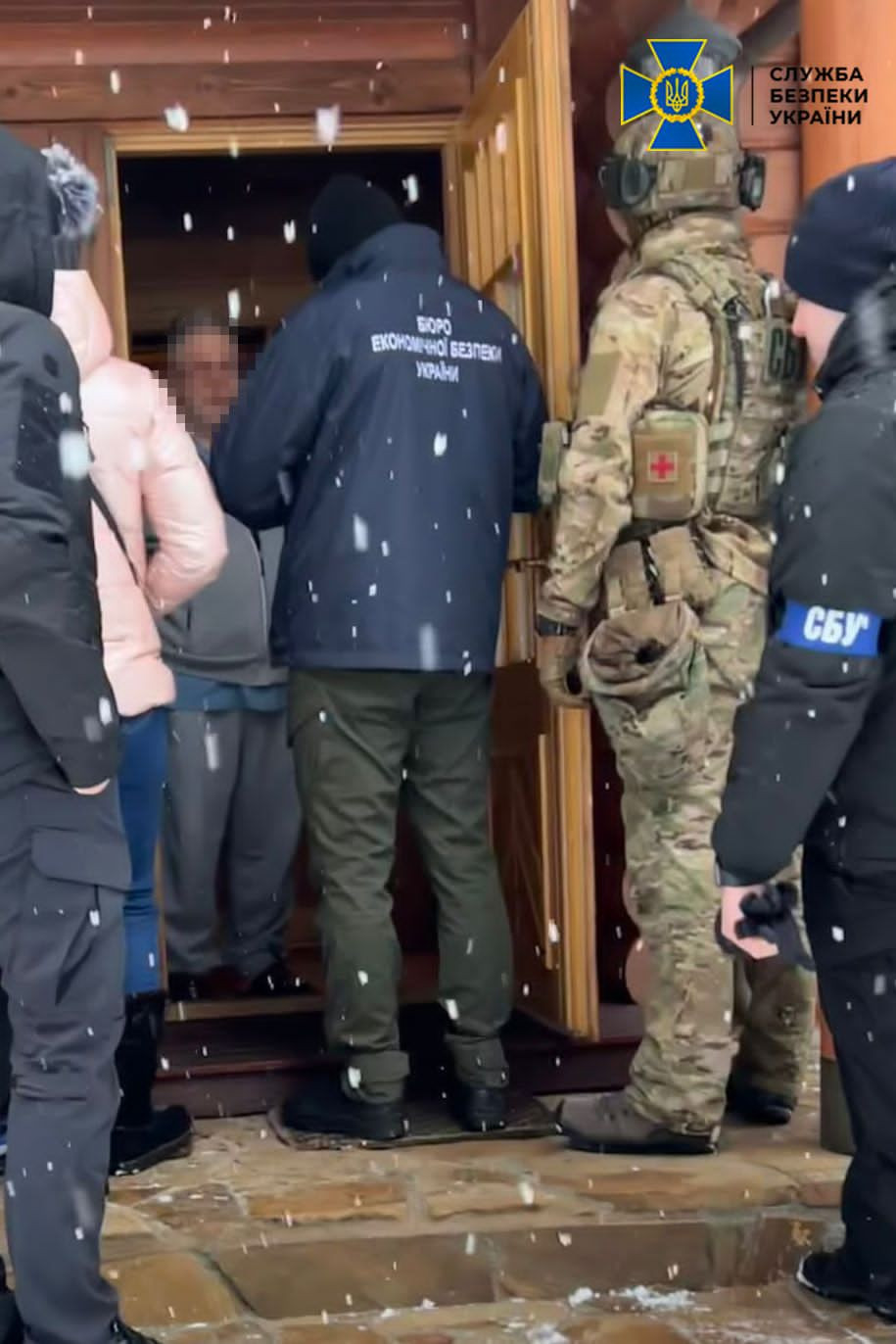 Обыски у Коломойского: топ-менеджменту Укртатнафты объявили подозрения – СБУ - 1 - изображение