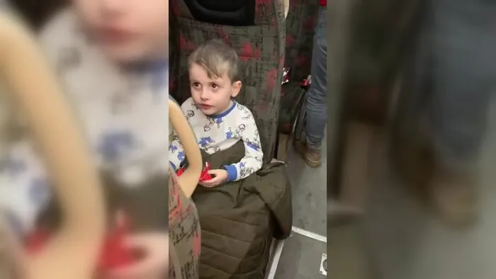 Землетрясение в Турции: спустя 36 часов из-под завалов спасли украинку с ребёнком (видео) - 1 - изображение