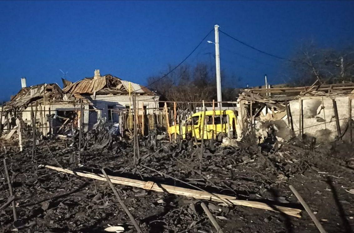 Удар по Павлограду: повреждены предприятие и около полусотни домов, есть жертва и раненые (фото) - 2 - изображение